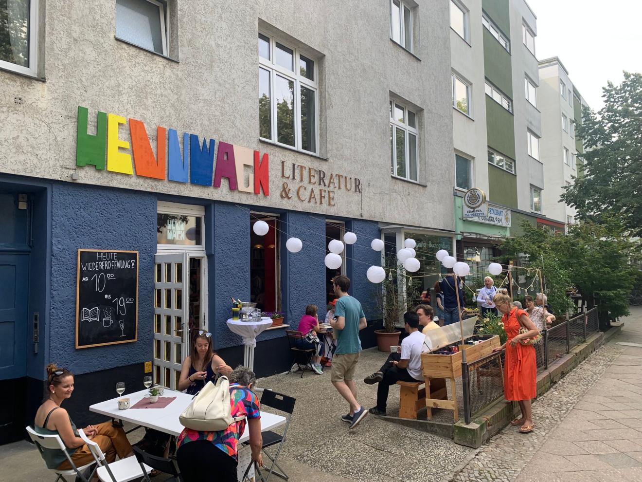 Am 9. August ist es tatsächlich geschafft: Das Hennwack feiert Wiedereröffnung in der Feuerbachstraße 26!